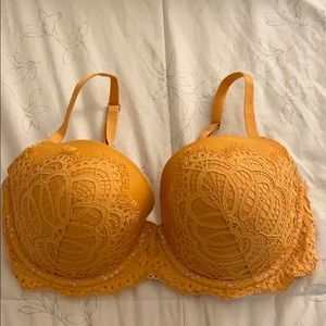Victoria’s Secret Dream Angels Demi bra